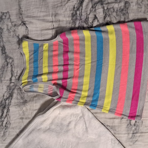 Tanktop - Picture 2 of 2